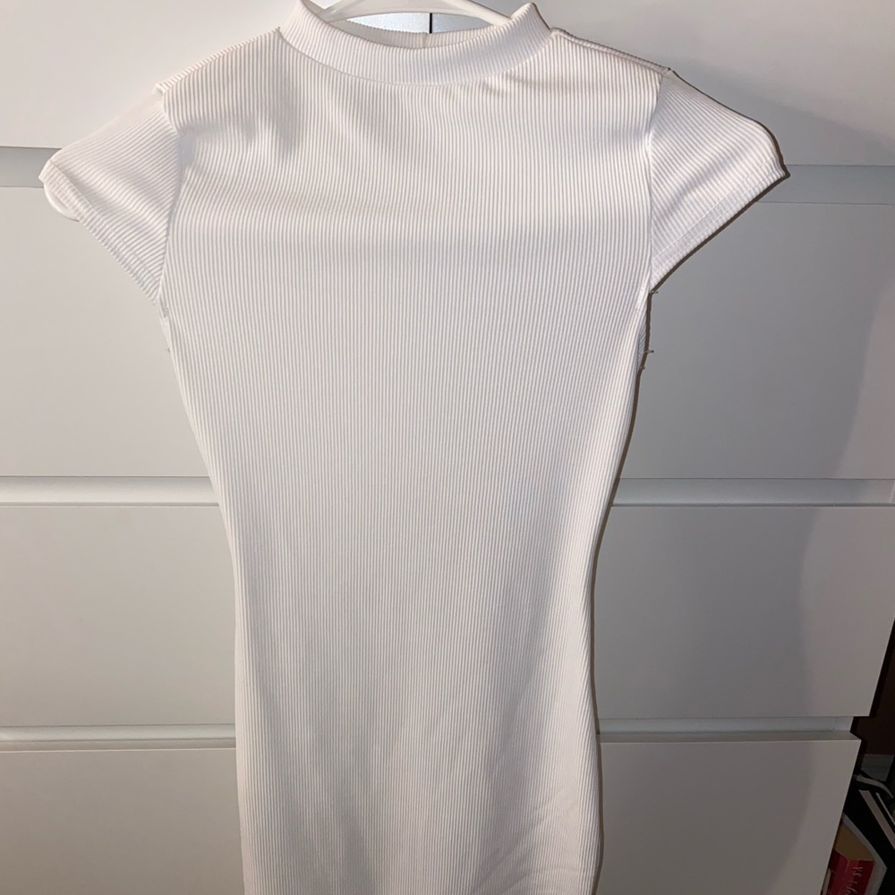 White PrettyLittleThing dress